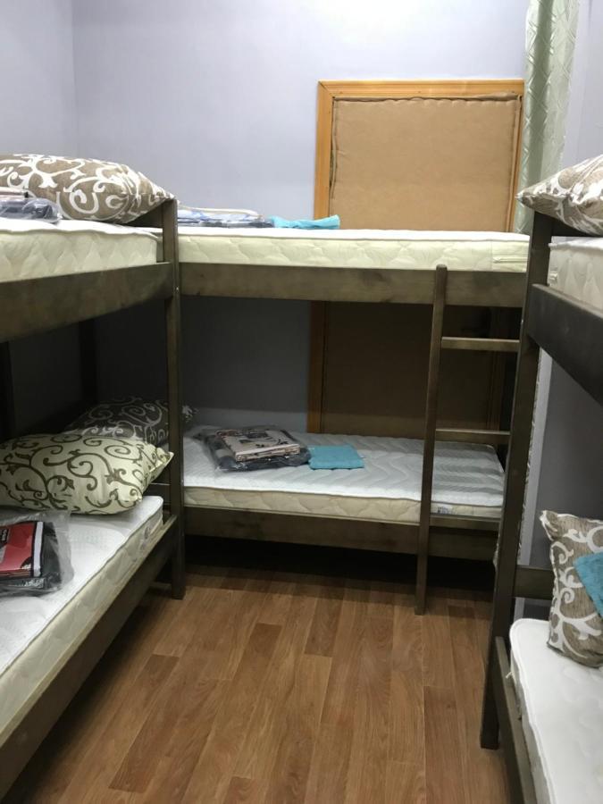 Ararat-Demeevskaya Hostel キエフ エクステリア 写真